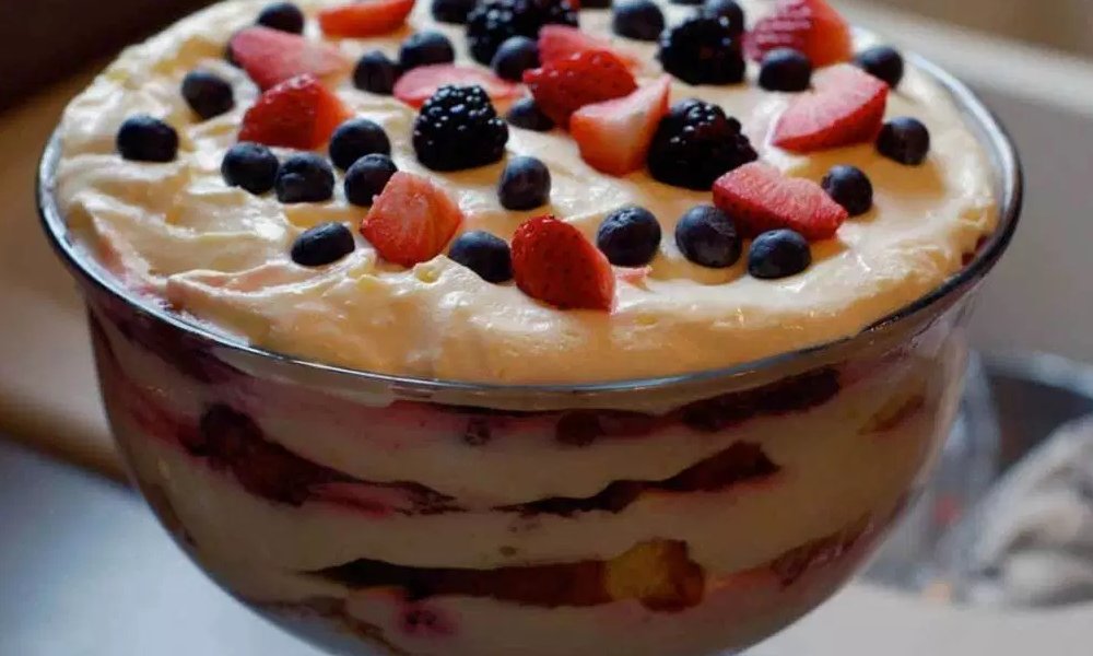 English Trifle Recipe – Finesse Corner
